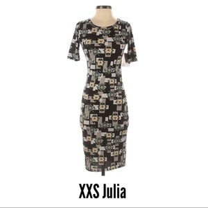 LuLaRoe Julia dress